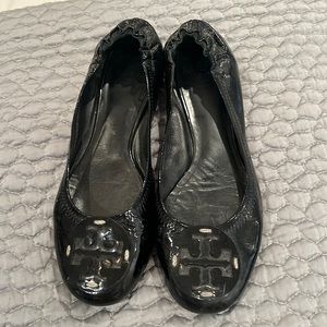 Tory Burch Patent Signature Ballet Flat Size 9